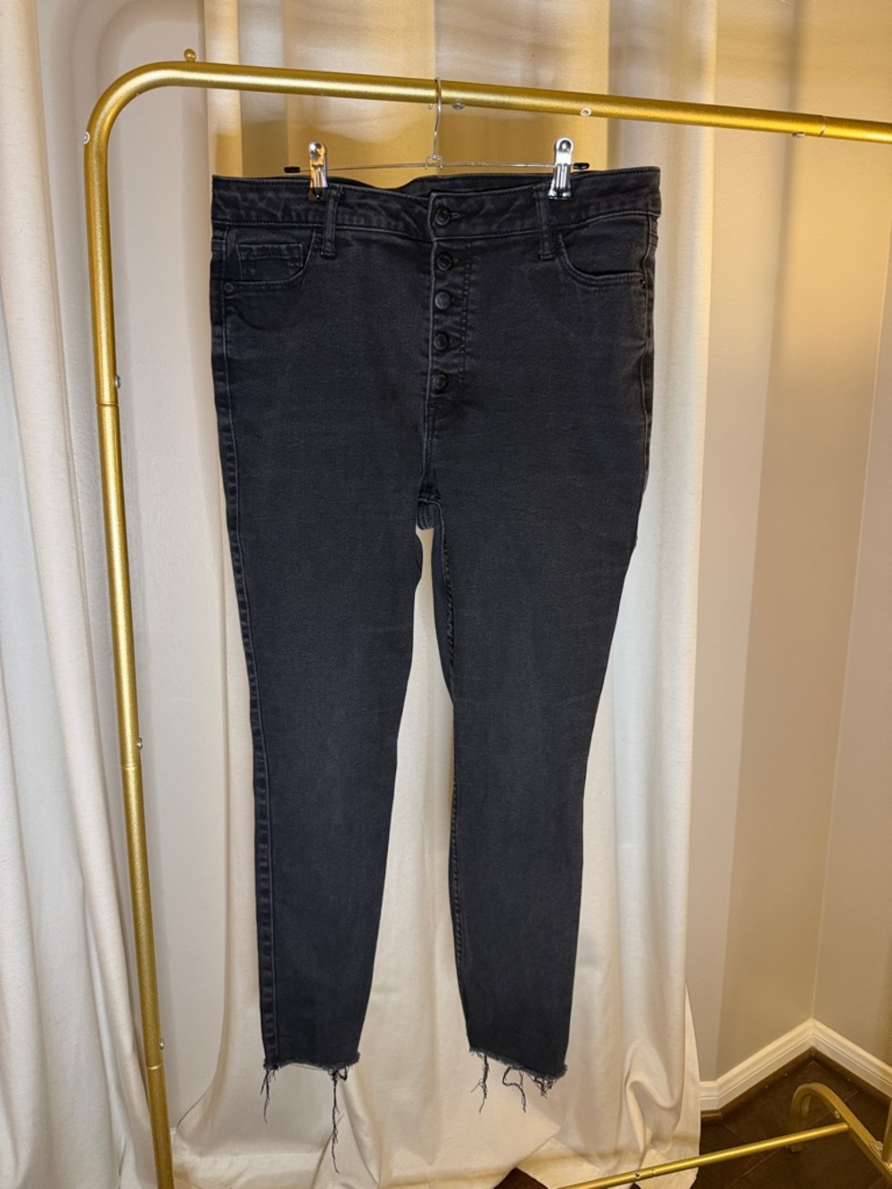 Old Navy Black Skinny Jeans with Frayed Hem